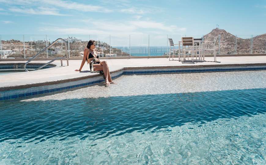 Rooftop pool at Koral Plaza